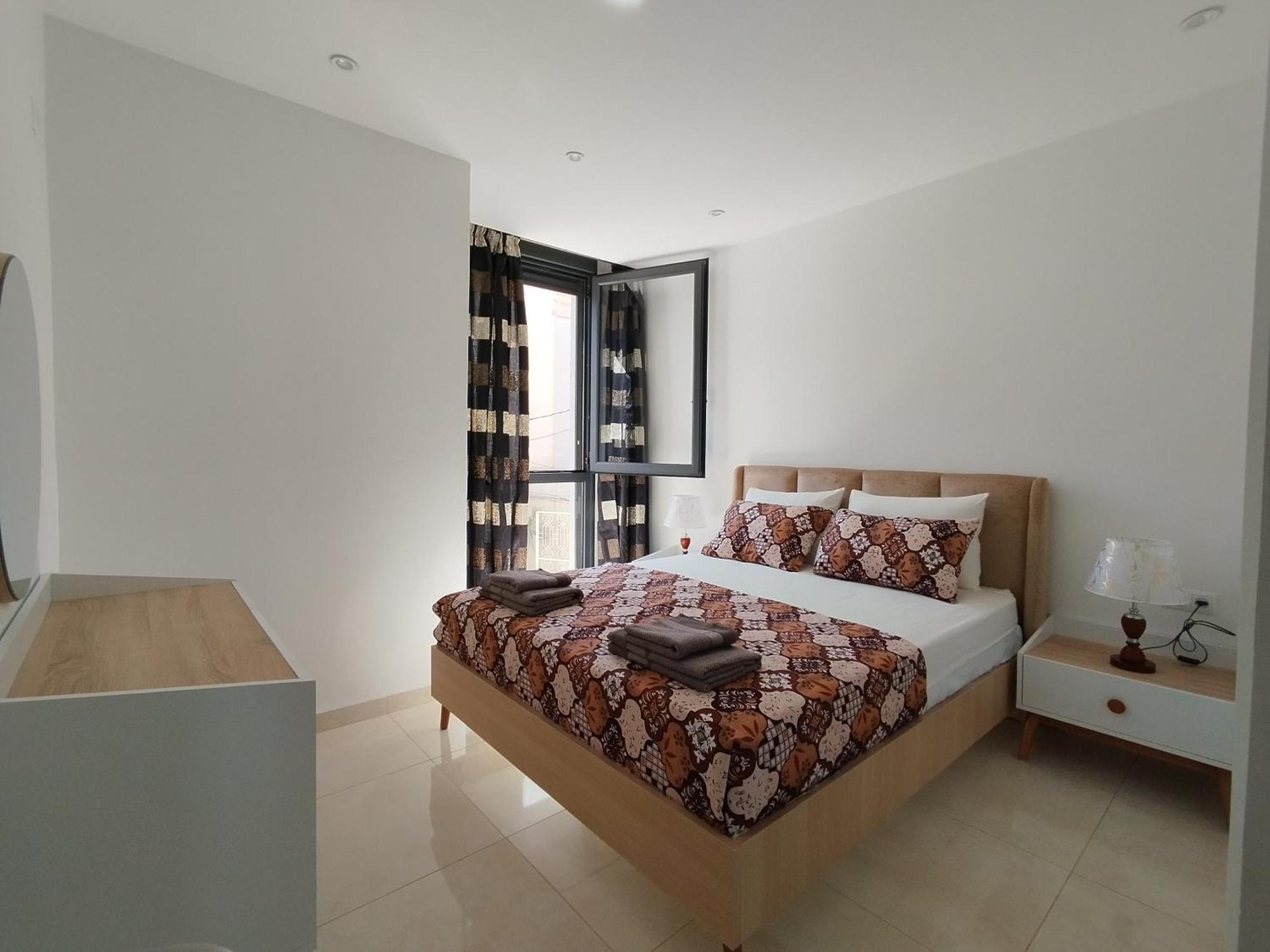 Luxueux Appartement A Tlemcen Exteriör bild