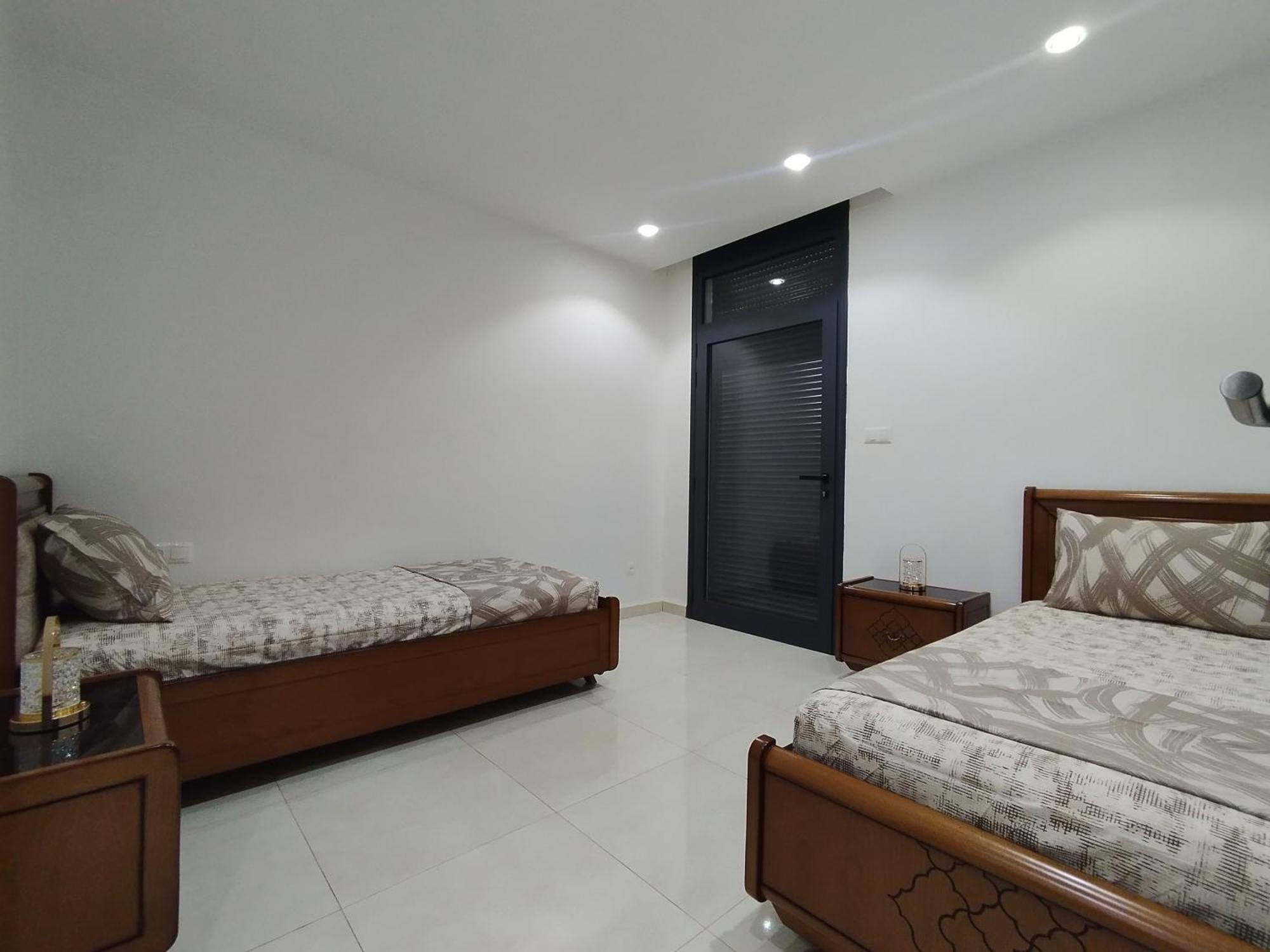 Luxueux Appartement A Tlemcen Exteriör bild